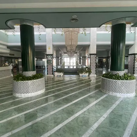 Sunset Paraiso Retreat *