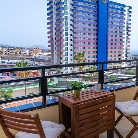 아파트 Sunset Paraiso Retreat 아데제