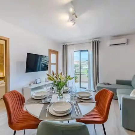 Sunset Paraiso Retreat 아파트 아데제