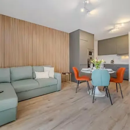 아파트 Sunset Paraiso Retreat 아데제