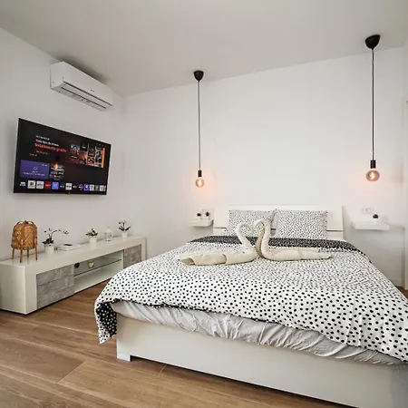 Sunset Paraiso Retreat 아파트 아데제