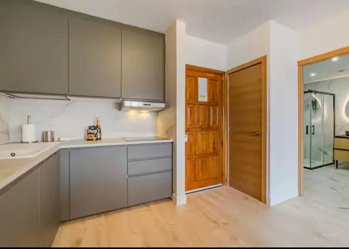 Sunset Paraiso Retreat Апартаменти *